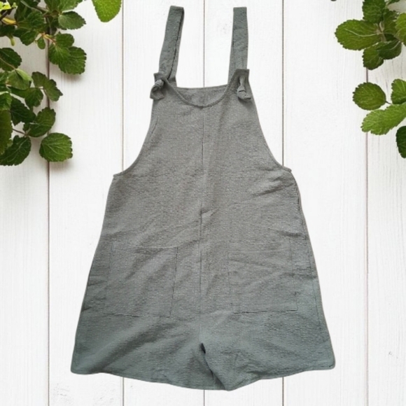 Emery Rose Pants - Green Summer Romper With Pockets